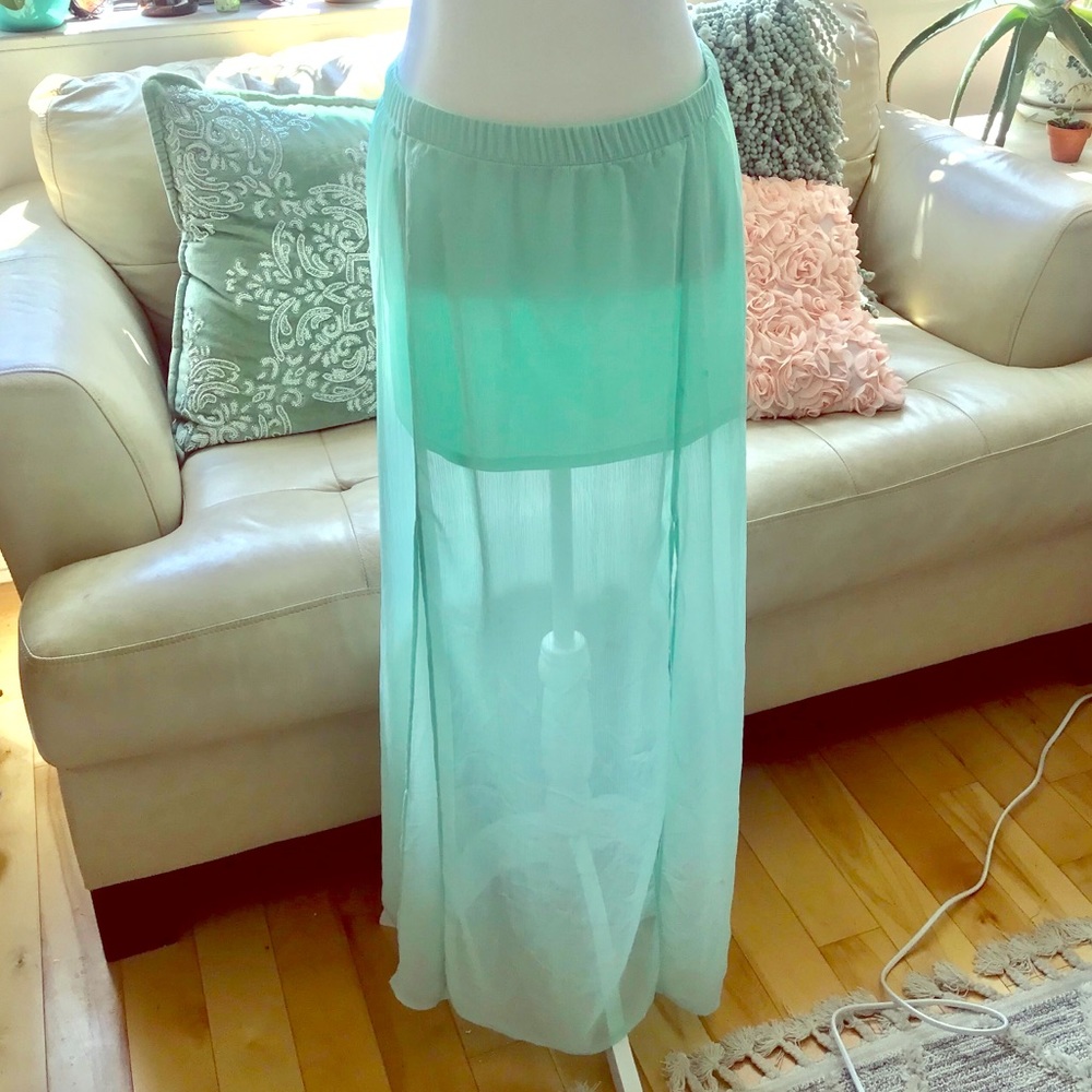 Express Maxi Skirt
